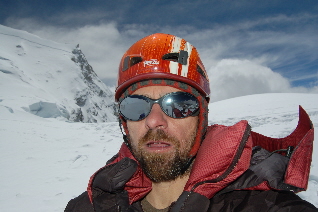 Jim climbing & suffering at 23,000 ft Jim climbing & suffering at 23,000 ft